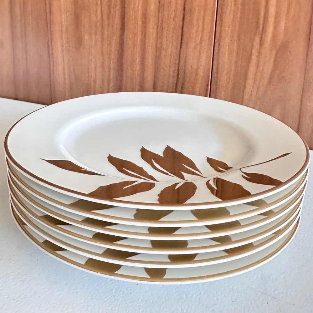 Set of 6 Vintage Mikasa Gold Leaf White 8 1/4" Plates, Multi-Use,